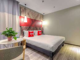 Ibis Xian wandaone Hotel