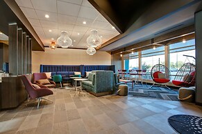 Tru by Hilton Grand Prairie