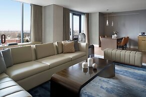 Lexington Marriott City Center