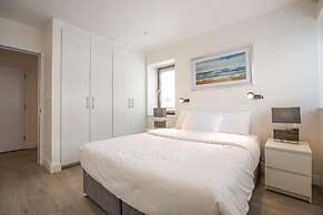 IFSC Townhouse Apartments