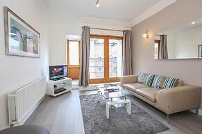 IFSC Townhouse Apartments