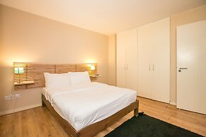 IFSC Townhouse Apartments