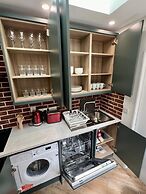 IFSC Townhouse Apartments