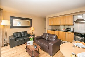 IFSC Townhouse Apartments