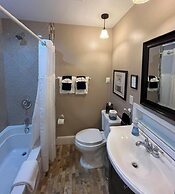 Saltair Inn Waterfront B&B