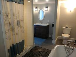 Saltair Inn Waterfront B&B