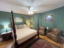 Saltair Inn Waterfront B&B