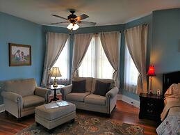 Saltair Inn Waterfront B&B