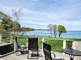 Saltair Inn Waterfront B&B