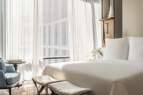 Four Seasons Hotel Bangkok at Chao Phraya River