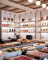 Four Seasons Hotel Bangkok at Chao Phraya River