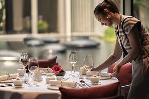 Four Seasons Hotel Bangkok at Chao Phraya River