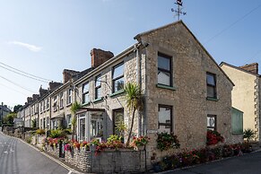 Belmont House Beer - Adults Only