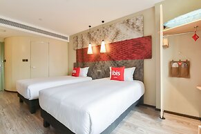 Ibis Xian Xingqing Palace Park Hotel