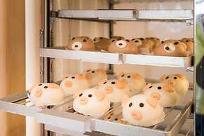 Ibis Xian Xingqing Palace Park Hotel