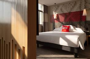 Ibis Guanyun Kowloon Port Water Street Hotel