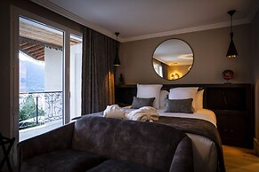 Hôtel L’Incomparable by Les Etincelles
