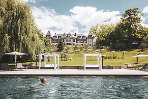 Hôtel L’Incomparable by Les Etincelles