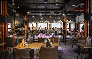 Hotel Base Camp Lodge - Bourg Saint Maurice