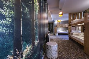 Hotel Base Camp Lodge - Bourg Saint Maurice