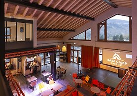 Hotel Base Camp Lodge - Bourg Saint Maurice