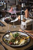 Hotel Base Camp Lodge - Bourg Saint Maurice