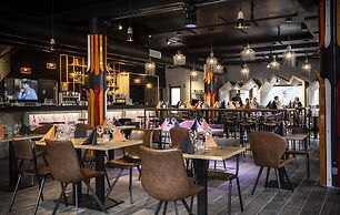 Hotel Base Camp Lodge - Bourg Saint Maurice