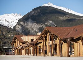 Hotel Base Camp Lodge - Bourg Saint Maurice