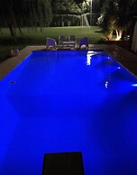 Hermosa Casa de Adobe