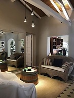 Hermosa Casa de Adobe