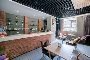 Badi Hotel Chuanxin Drum Tower Station