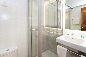 Maria Cristina Beach