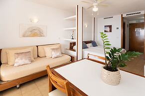 Maria Cristina Beach