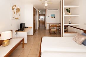 Maria Cristina Beach