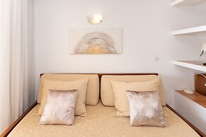 Maria Cristina Beach