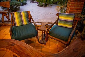 Miraflores 2 BR by Casago
