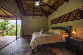 La Finca Lodge