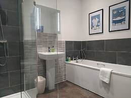 Meadow View Apartments