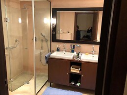 Belle Villa Front Golf