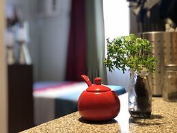 Romantic Urban Getaway by Primitive Stay