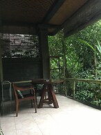 Bali Asli Lodge by EPS