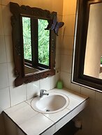 Bali Asli Lodge by EPS