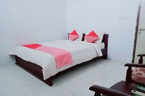 OYO 752 Abz Guest House Syariah