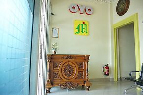 OYO 733 Mina Homestay