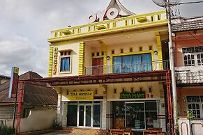 OYO 733 Mina Homestay