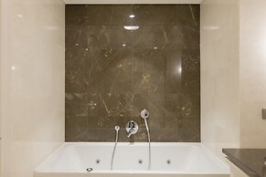 Ist flats Serviced Apartments - EMAAR SQ