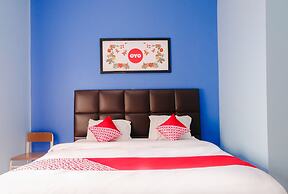 OYO 778 Guest House Amalia Malang