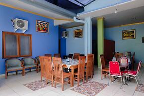 OYO 778 Guest House Amalia Malang