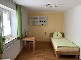 Haag Zimmervermietung