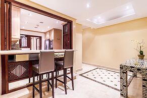 Frontline beach 3 bedroom apartment